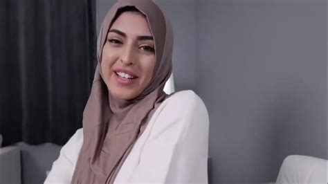 sophia leone hijab|Hijab Hookup (2021) .